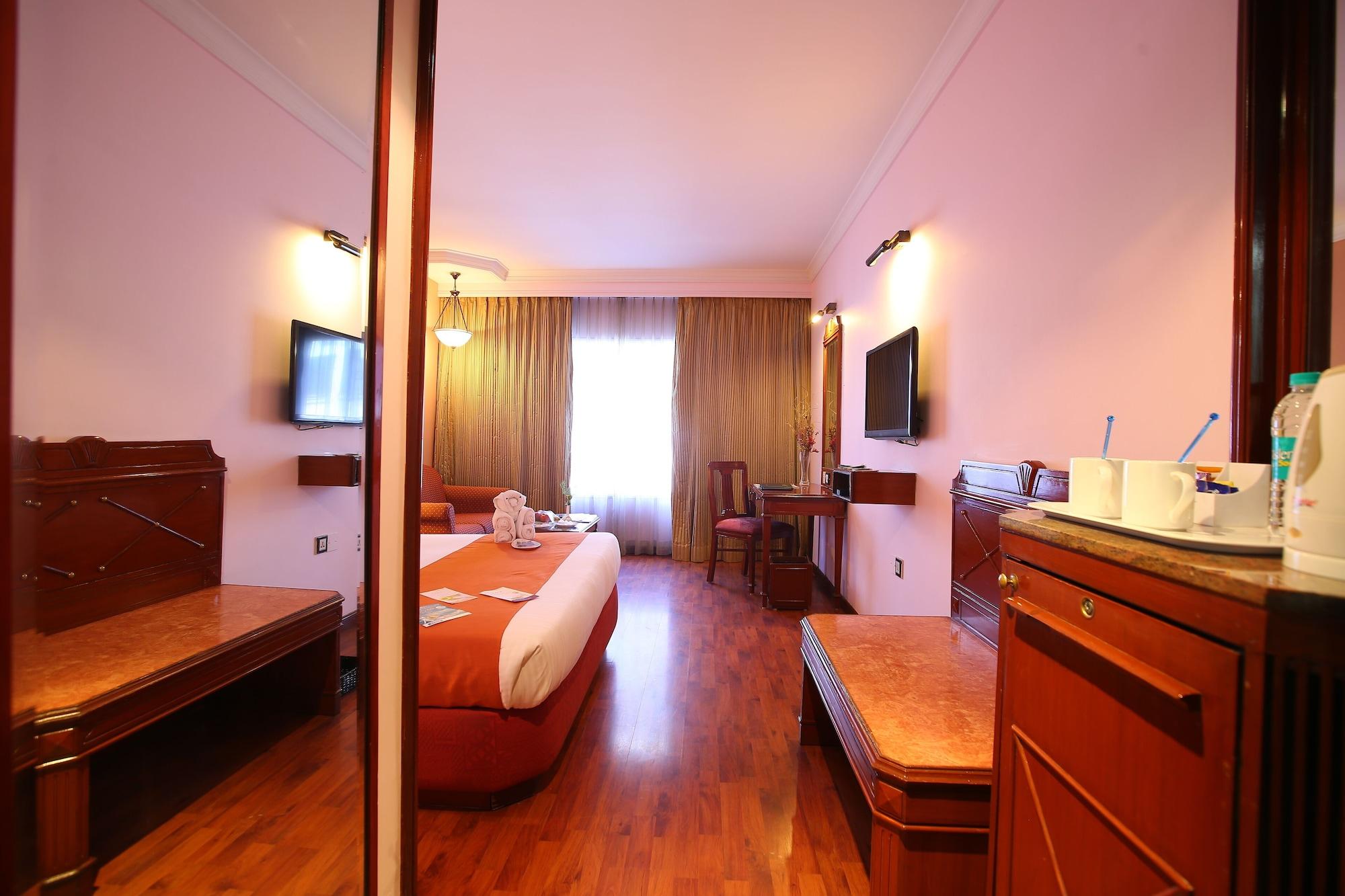 The Chancery Hotel Bangalore Esterno foto