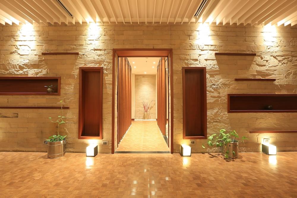 The Chancery Hotel Bangalore Esterno foto