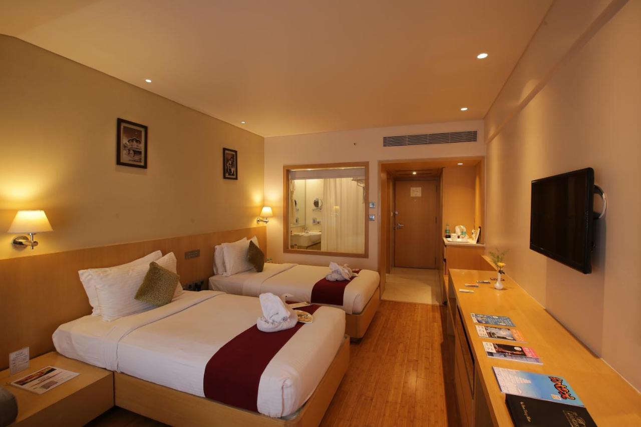 The Chancery Hotel Bangalore Esterno foto